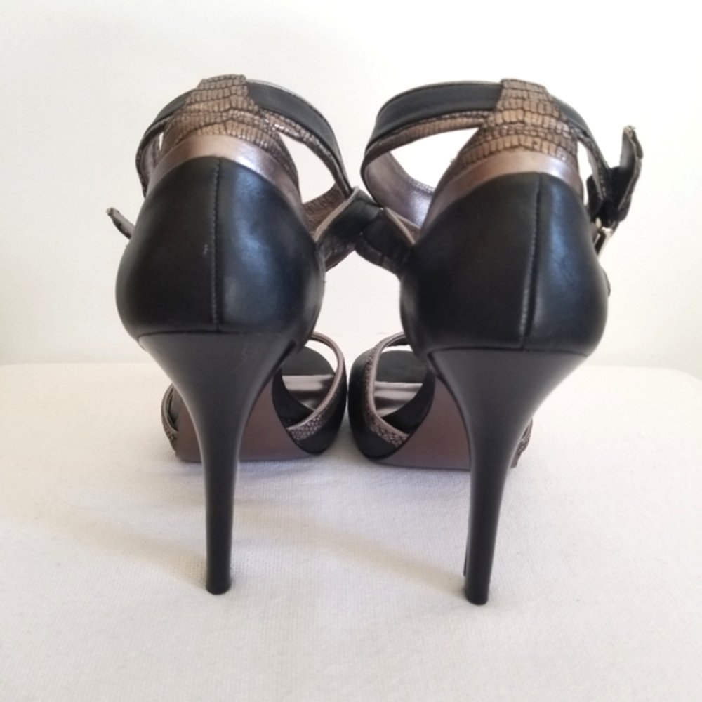 Coach Andrea Black Leather Metallic Trim Heels Size 8.5 - Picture 6 of 10